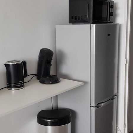 Ferienwohnung Beau Studio Renove 30M2 Balcon Vue Paris+Parking Exterior foto